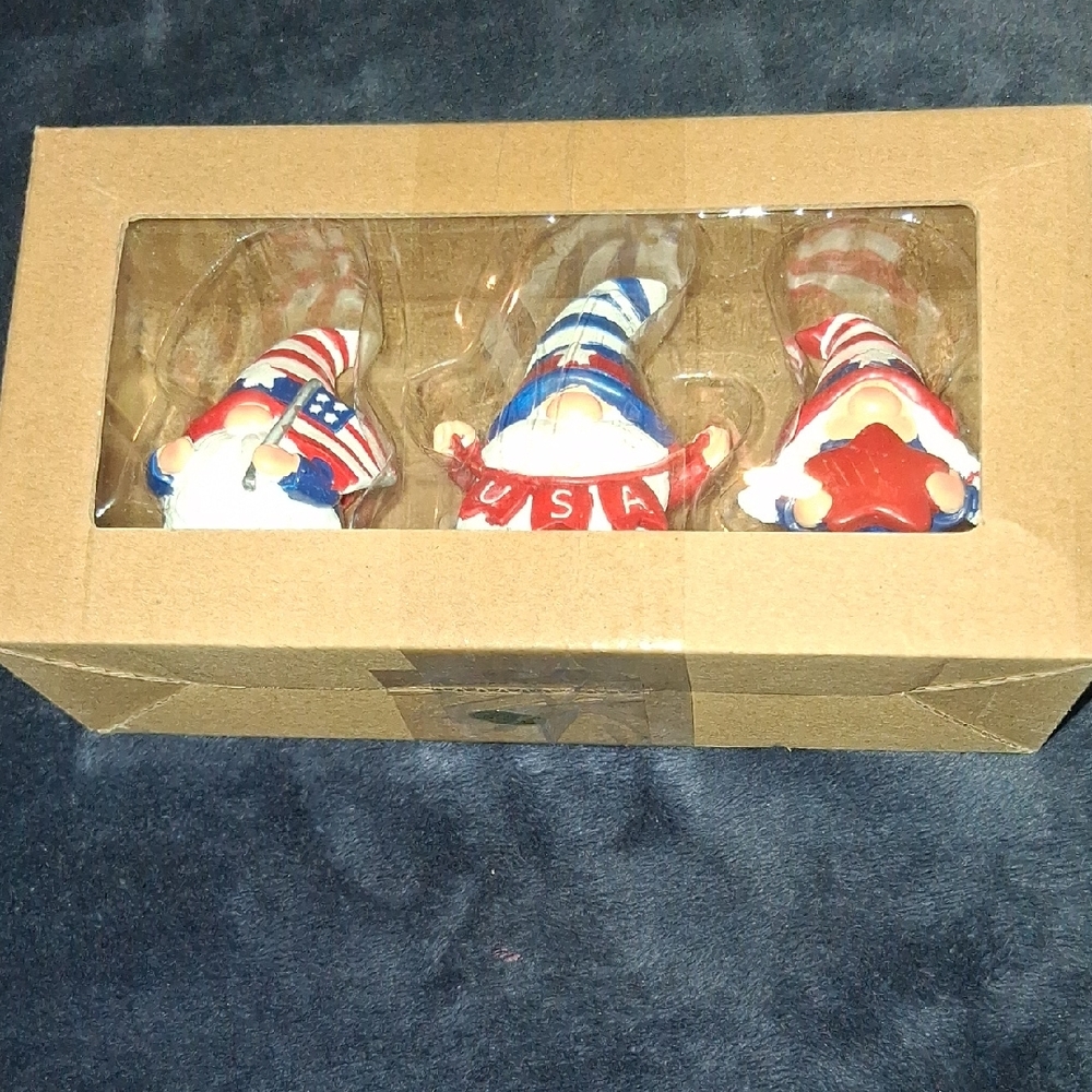 Amazon Red White Blue Patriotic Gnome Ceramic Set